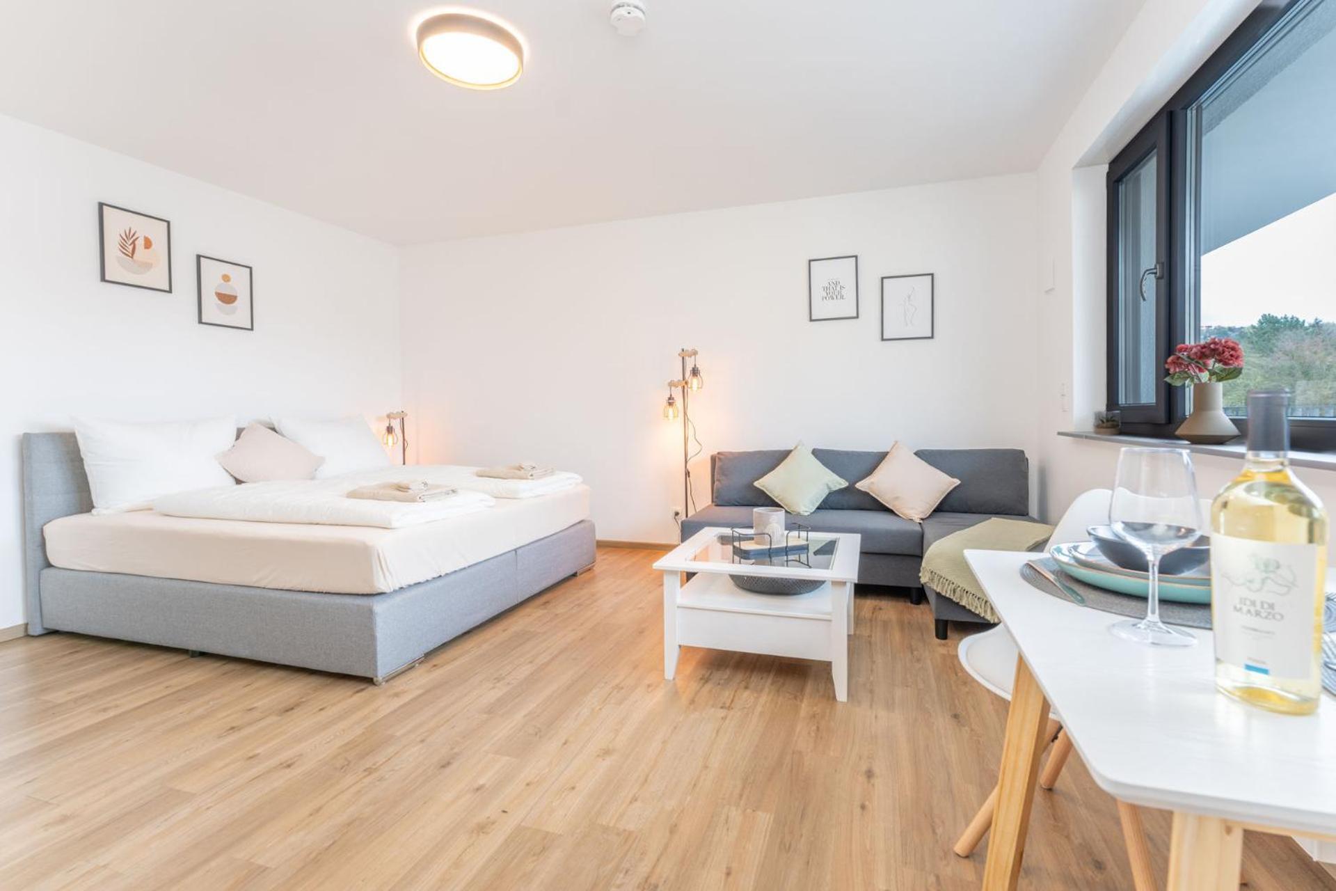 קובלנץ Modernes Apartment Mit Privatem Stellplatz Wenige Minuten Von Der Innenstadt & Mosel מראה חיצוני תמונה